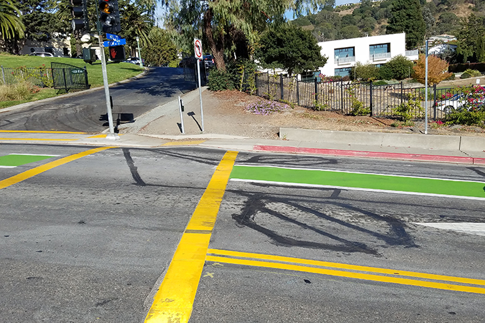 a1_sizing_transportation_Elm Street Improvements_Bike lane green